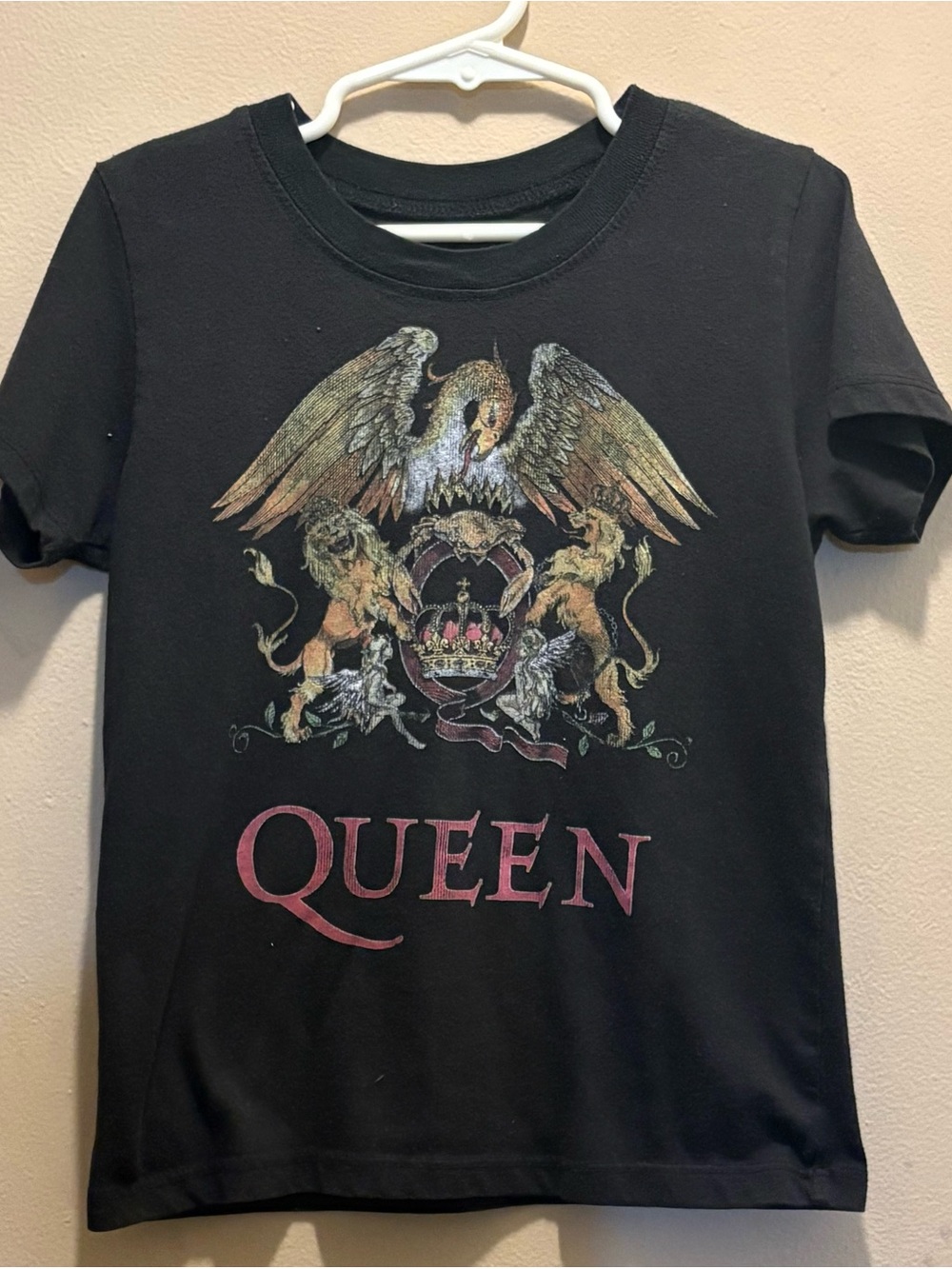 Queen Official Merch kids size 5t black graphic tee shirt
